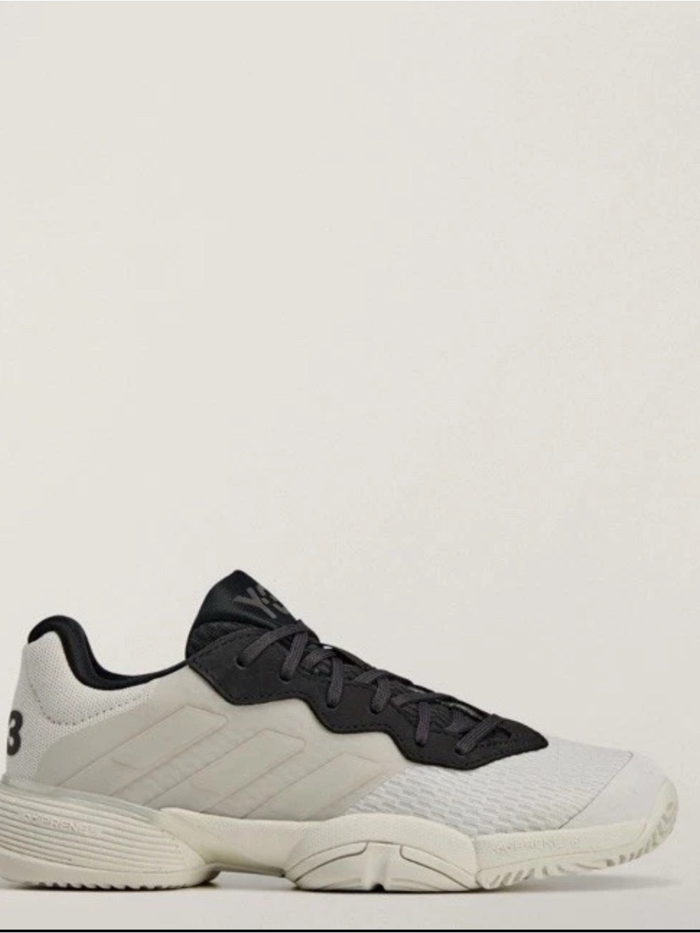 Y-3 BARRICADE TENNIS SHOES KIDS Size 5